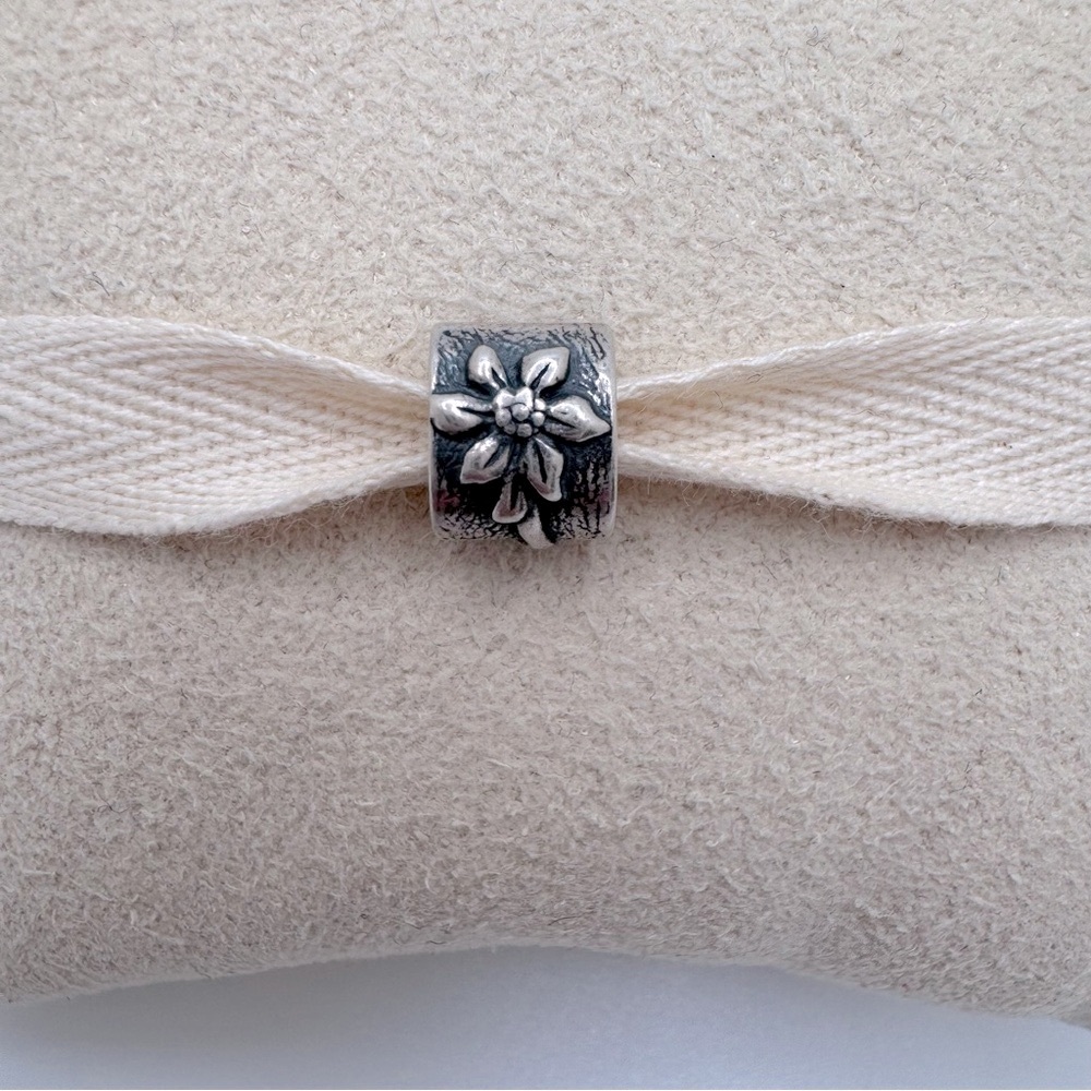 Pandora Retired Poinsettia Charm 790213 S925 ALE Sterling Silver